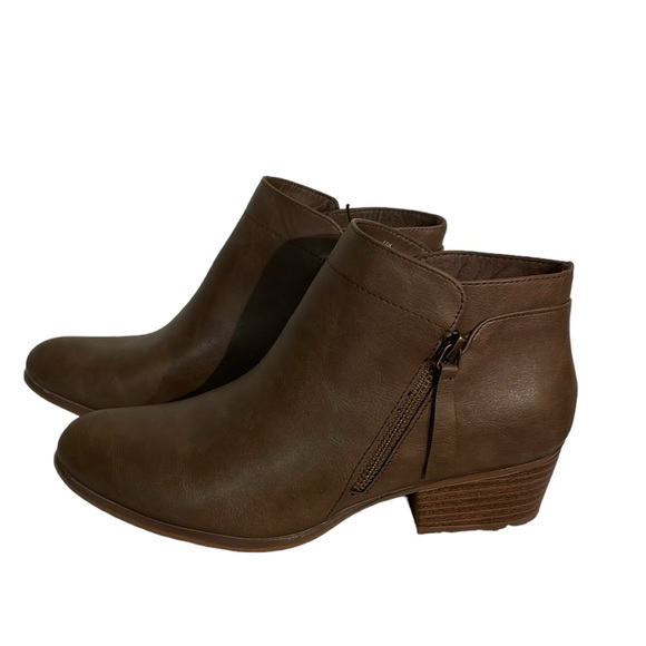 - Unionbay women’s brown ankle boots. Zipper on both sides. Size 7.5M NWT - Picture 5 of 8
